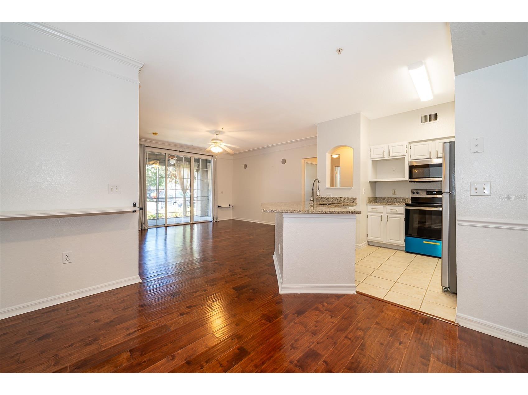 6663 Queens Borough Avenue #101 Orlando FL 32835 O6407430 image7