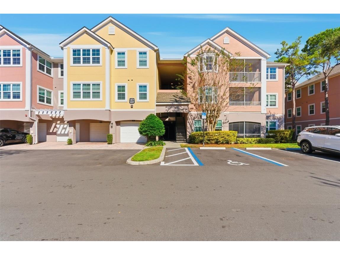 6663 Queens Borough Avenue #108 Orlando FL 32835 O6274599 image1