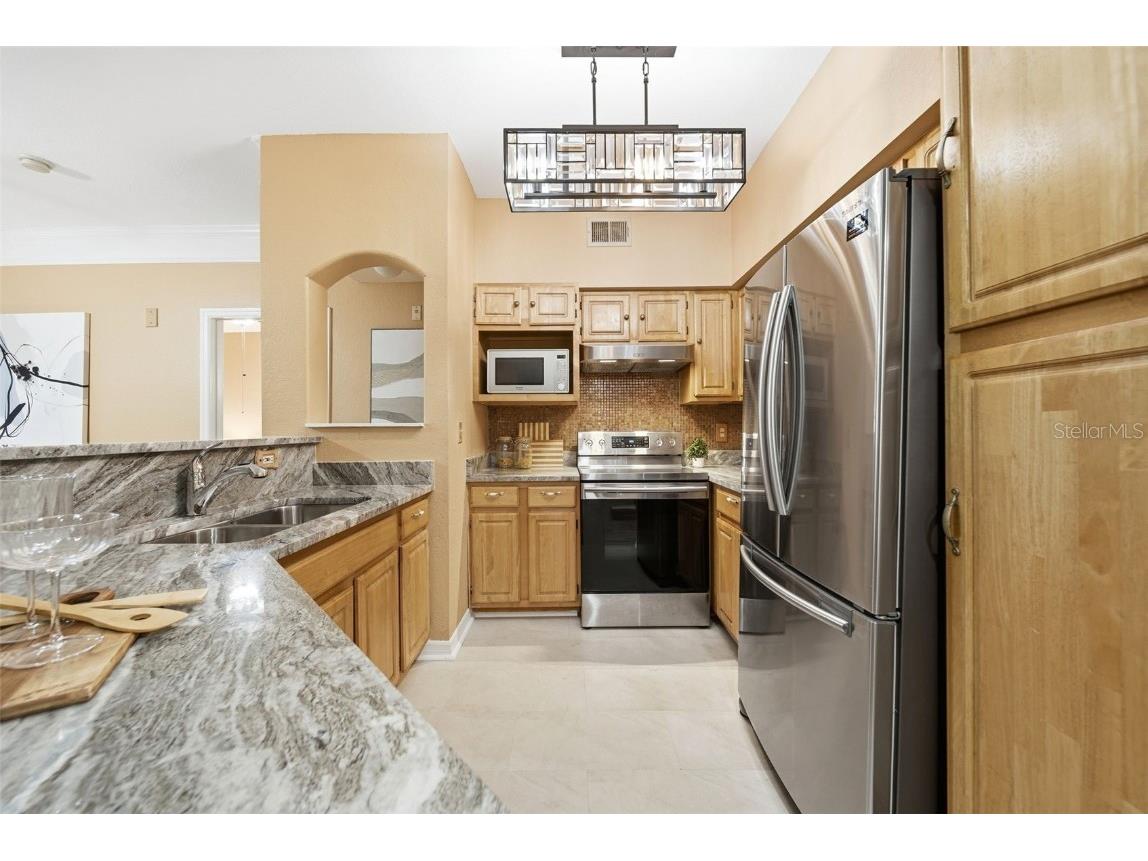 6663 Queens Borough Avenue #108 Orlando FL 32835 O6274599 image7