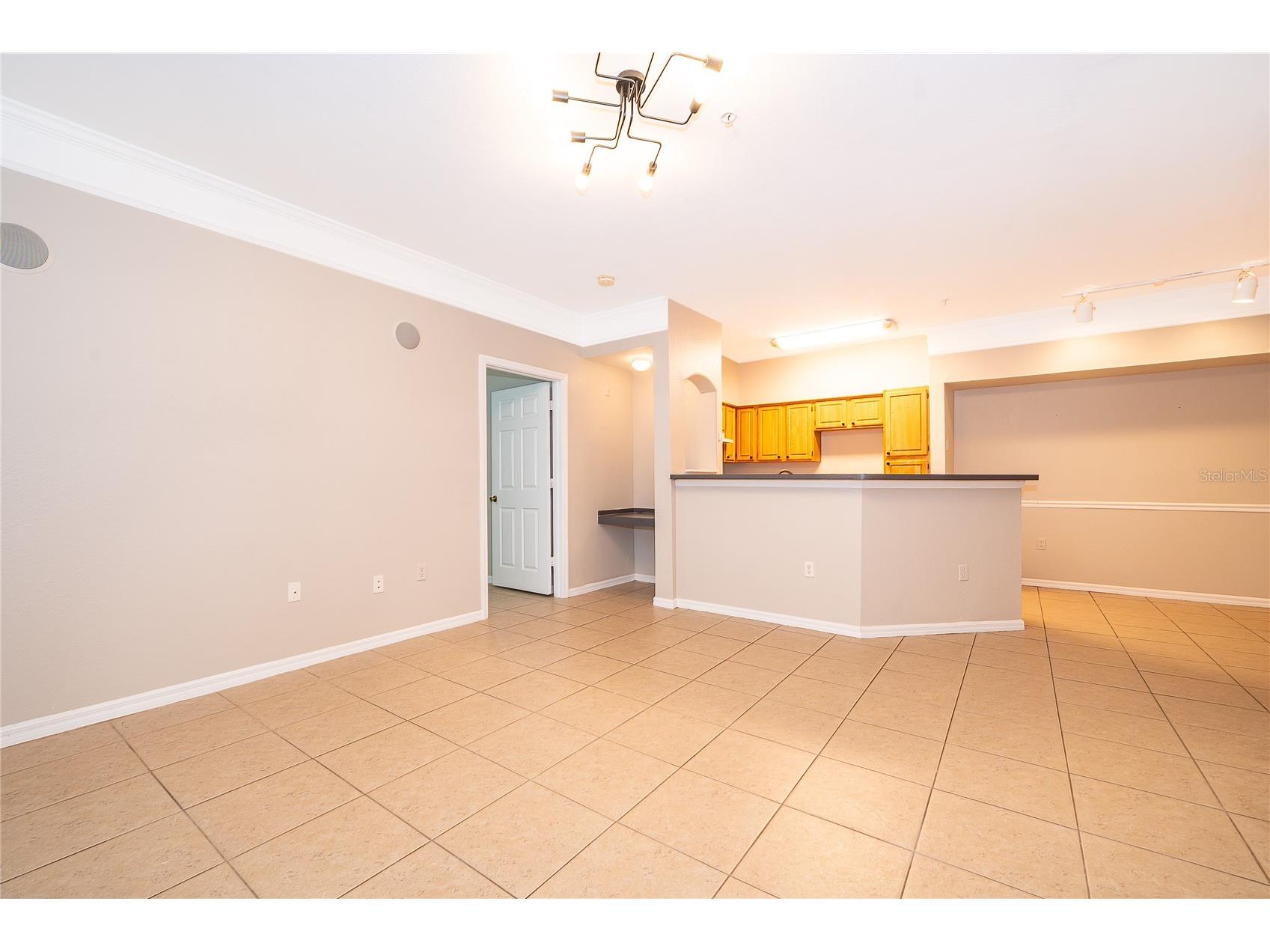6663 Queens Borough Avenue #208 Orlando FL 32835 O6397717 image11