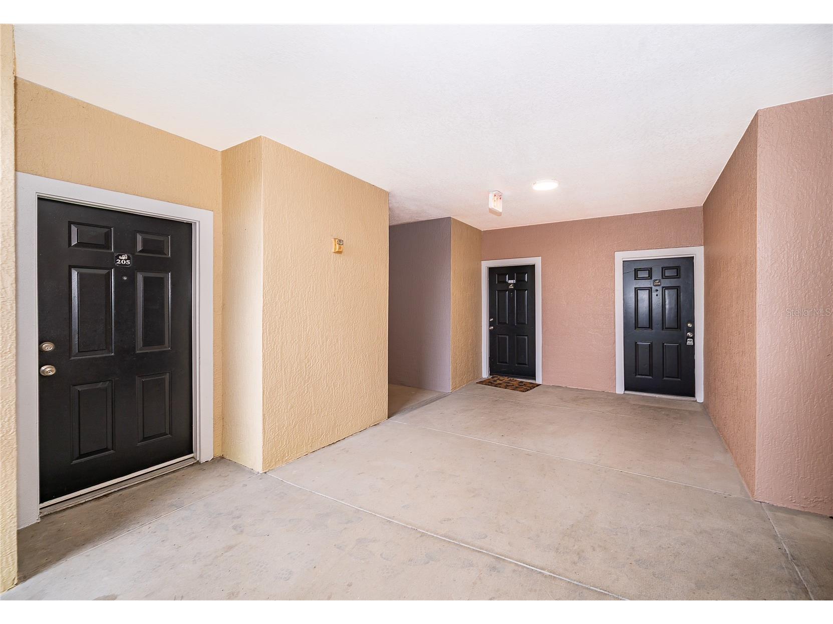 6663 Queens Borough Avenue #208 Orlando FL 32835 O6397717 image2