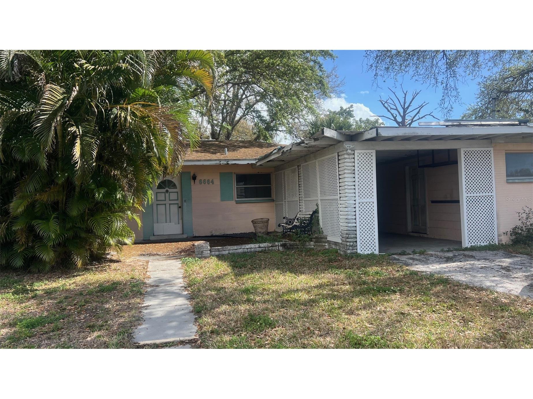 6664 Hibiscus Avenue S South Pasadena FL 33707 - Bear Creek TB8487999 image1