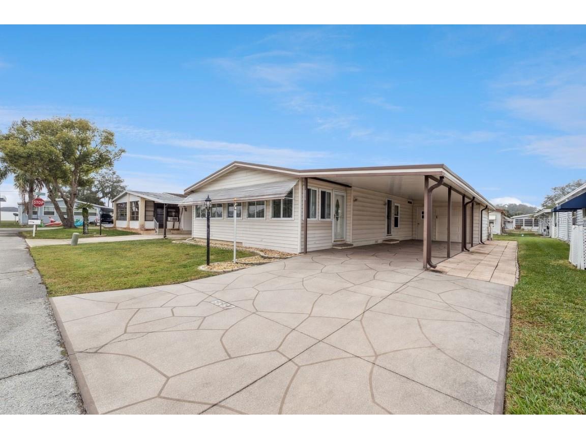 6667 Briarhill Drive NE Winter Haven FL 33881 - LAKE HENRY L4958252 image3