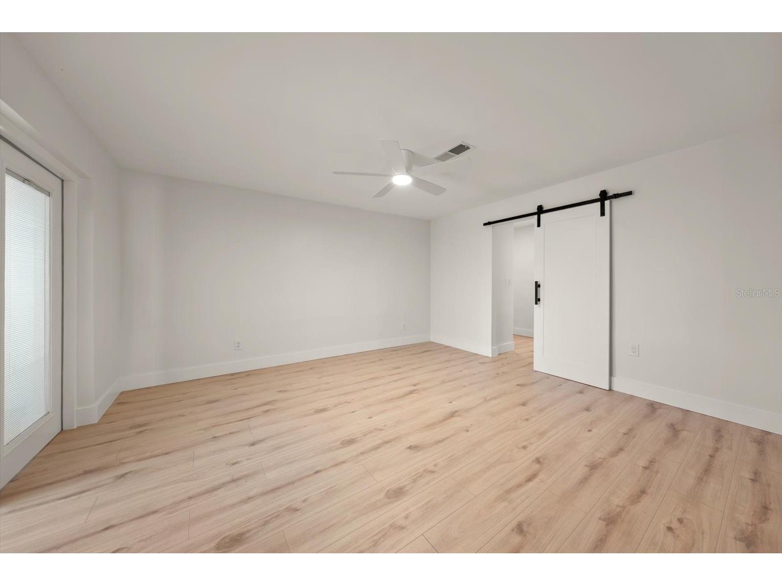 6667 Greenbrier Drive Seminole FL 33777 TB8478307 image12