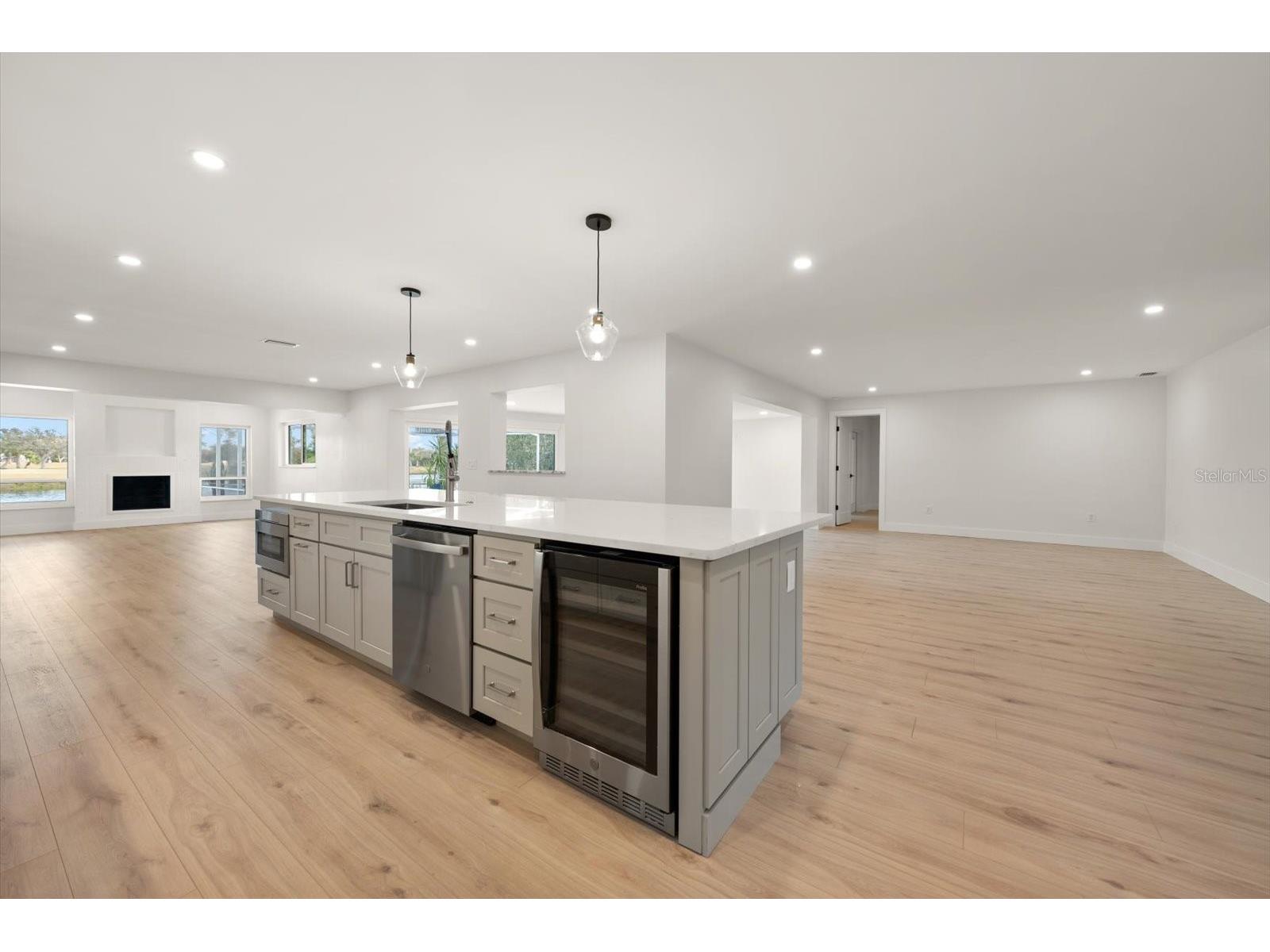 6667 Greenbrier Drive Seminole FL 33777 TB8478307 image18