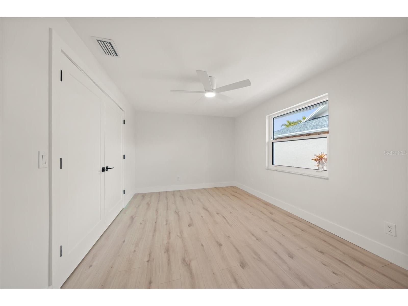 6667 Greenbrier Drive Seminole FL 33777 TB8478307 image23