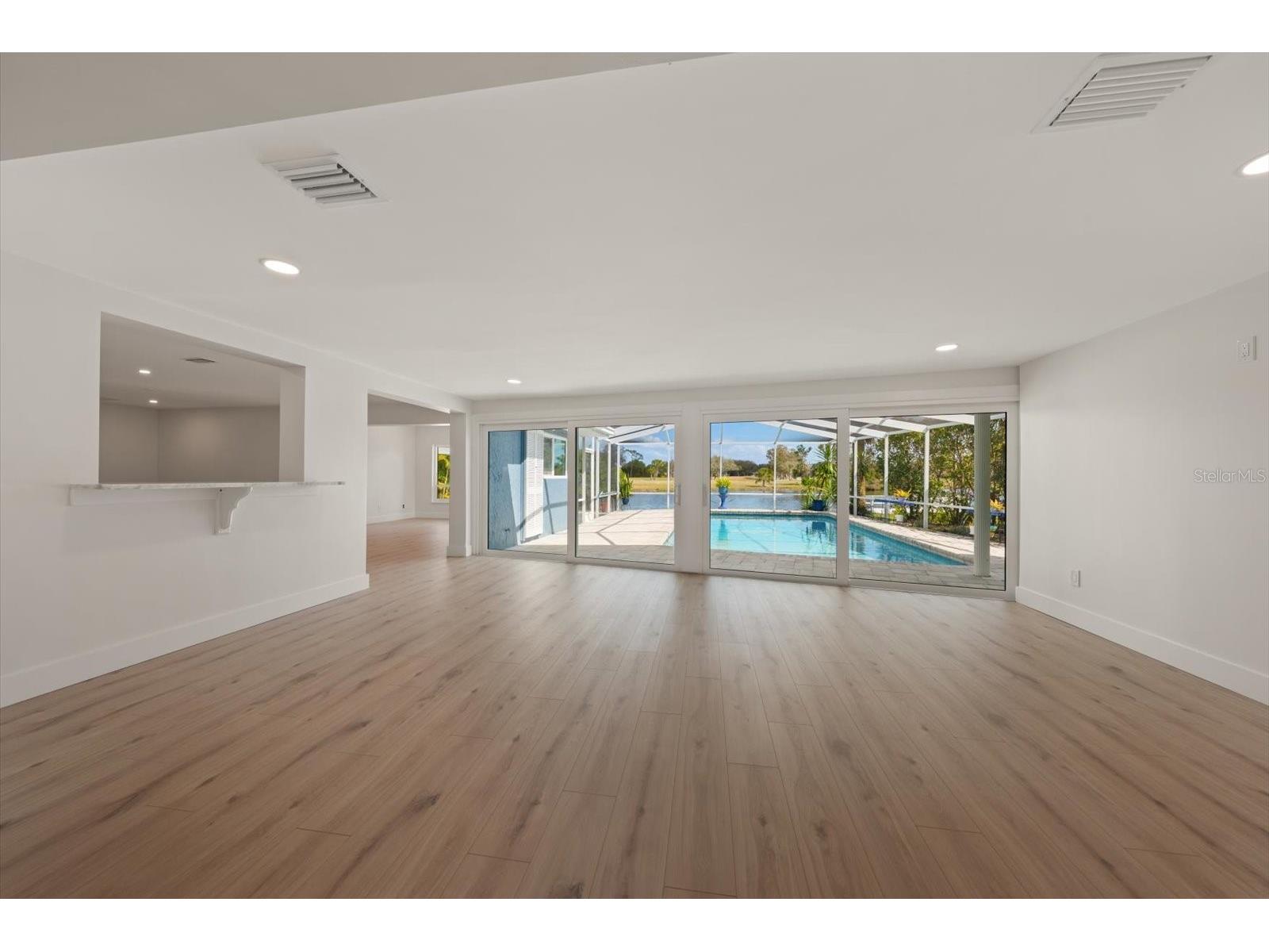 6667 Greenbrier Drive Seminole FL 33777 TB8478307 image35