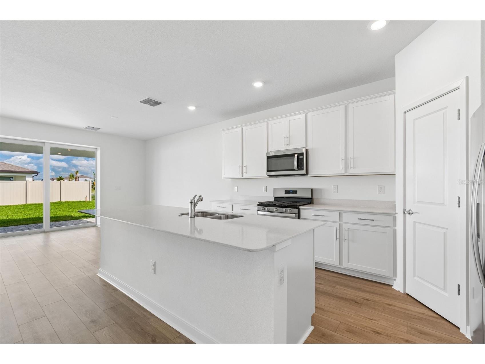6669 Asbury Barnes Lane Wesley Chapel FL 33545 TB8508951 image35