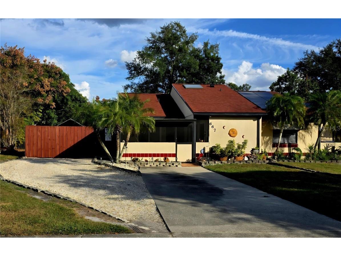 667 Golden Sunshine Circle Orlando FL 32807 O6363985 image1