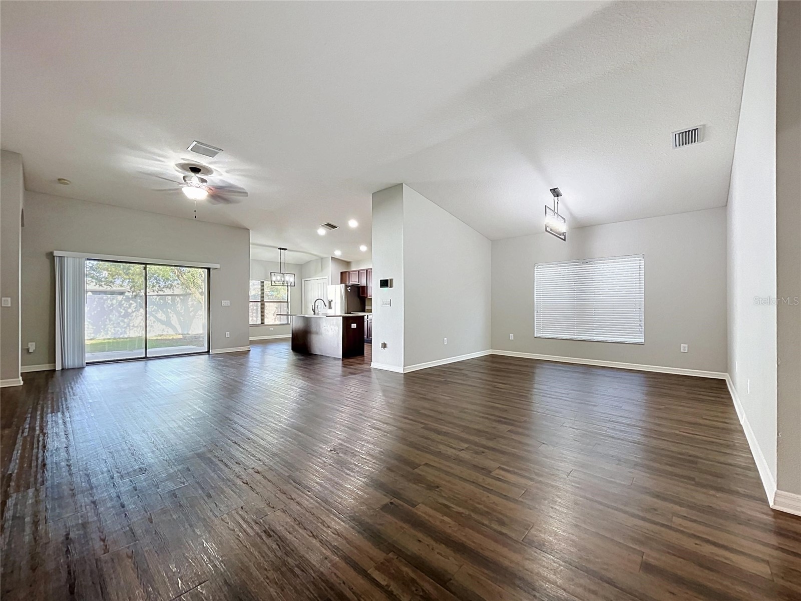 667 Hartford Heights Street Spring Hill FL 34609 W7885769 image12