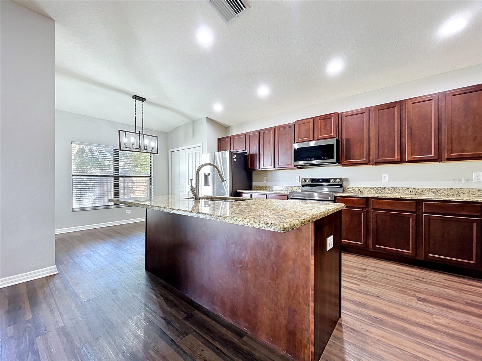 667 Hartford Heights Street Spring Hill FL 34609 W7885769 image17