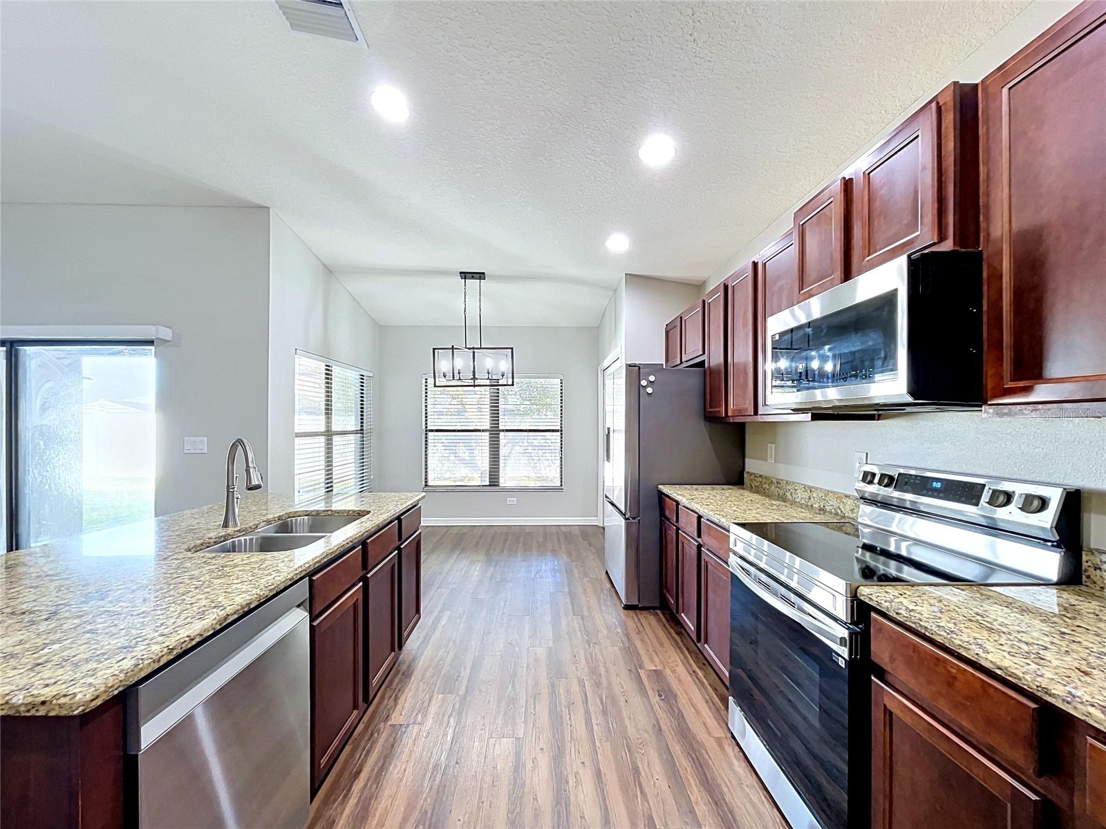 667 Hartford Heights Street Spring Hill FL 34609 W7885769 image21