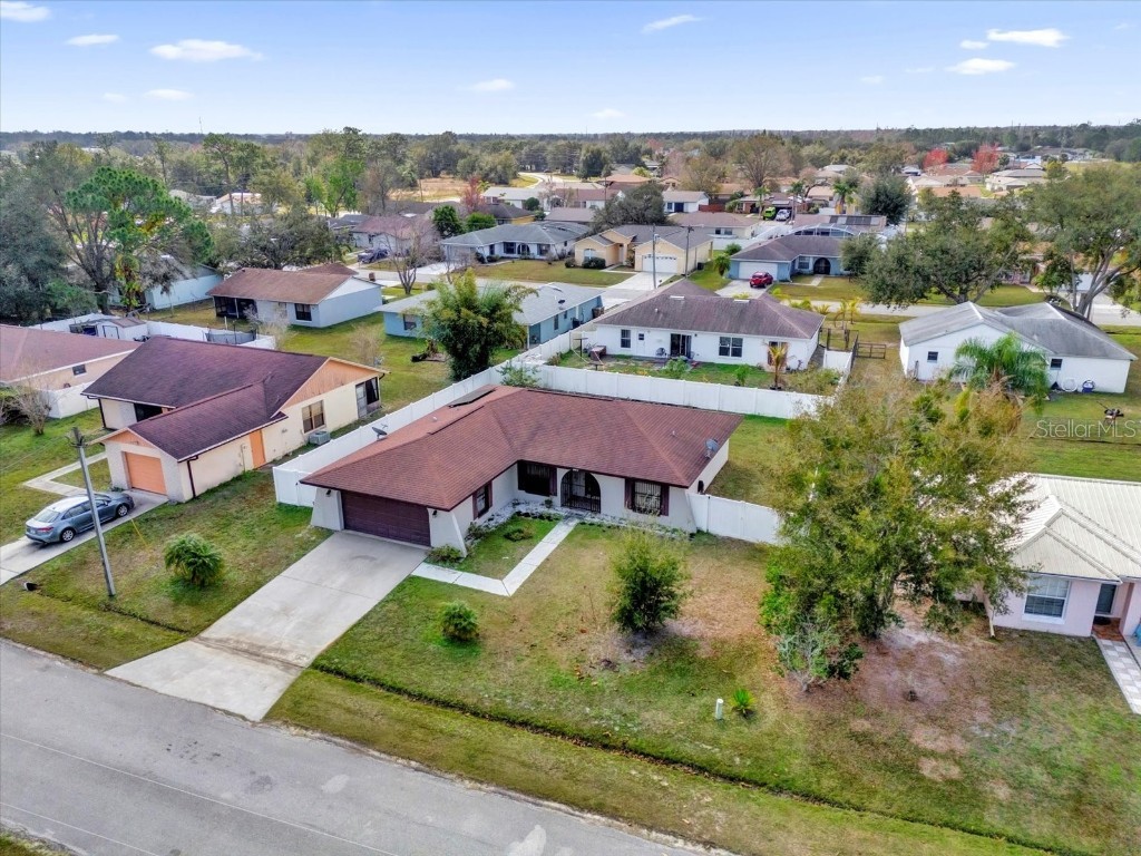 667 Heraldo Court Kissimmee FL 34758 S5118760 image2