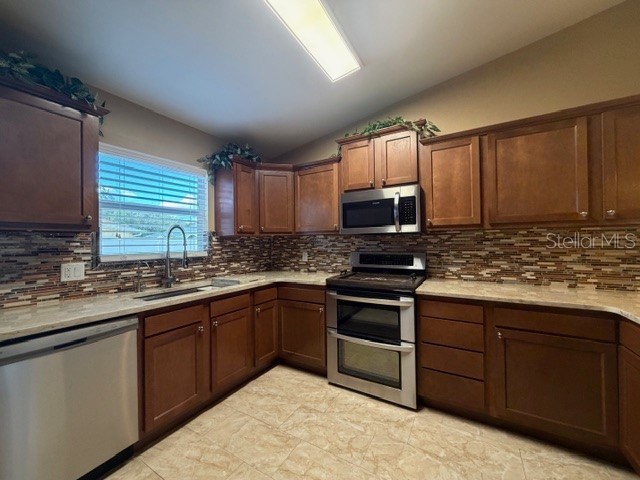 667 Jaguar Court Kissimmee FL 34759 O6376181 image14