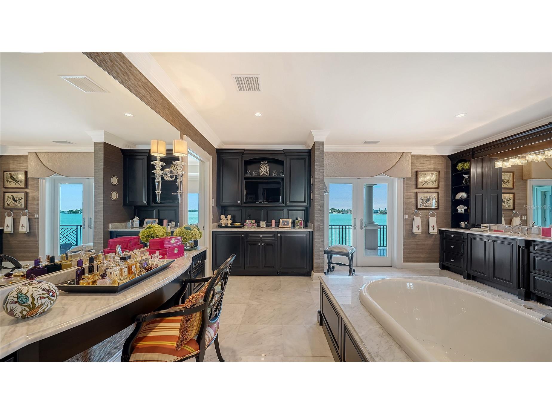 667 Mourning Dove Drive Sarasota FL 34236 A4692992 image40
