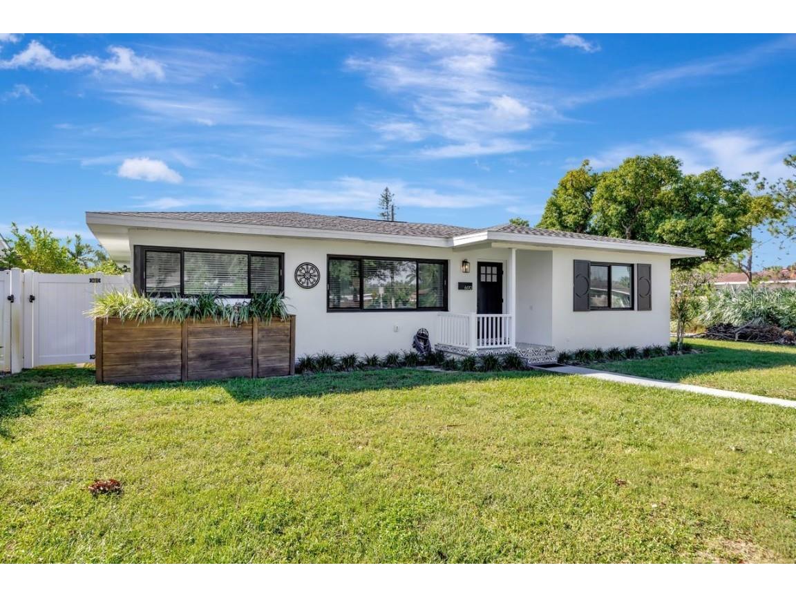 6670 3rd Avenue N Saint Petersburg FL 33710 TB8314321 image1