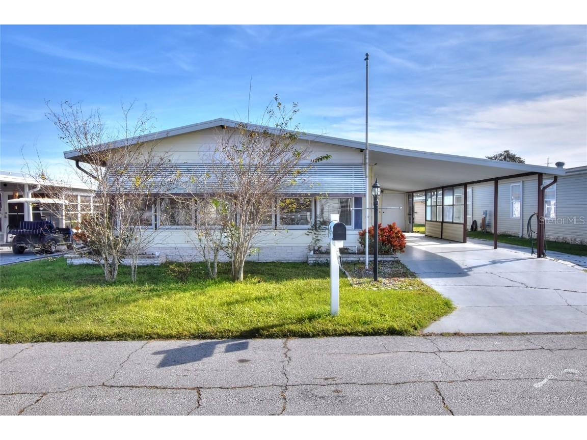 6672 Briarhill Drive NE Winter Haven FL 33881 - LAKE HENRY L4941237 image1