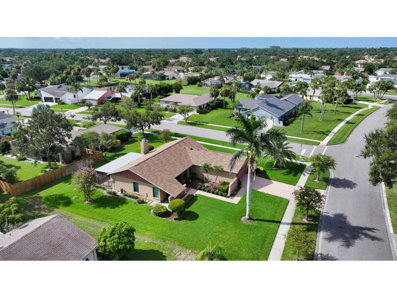 6675 Easton Drive Sarasota FL 34238 A4661504 image32
