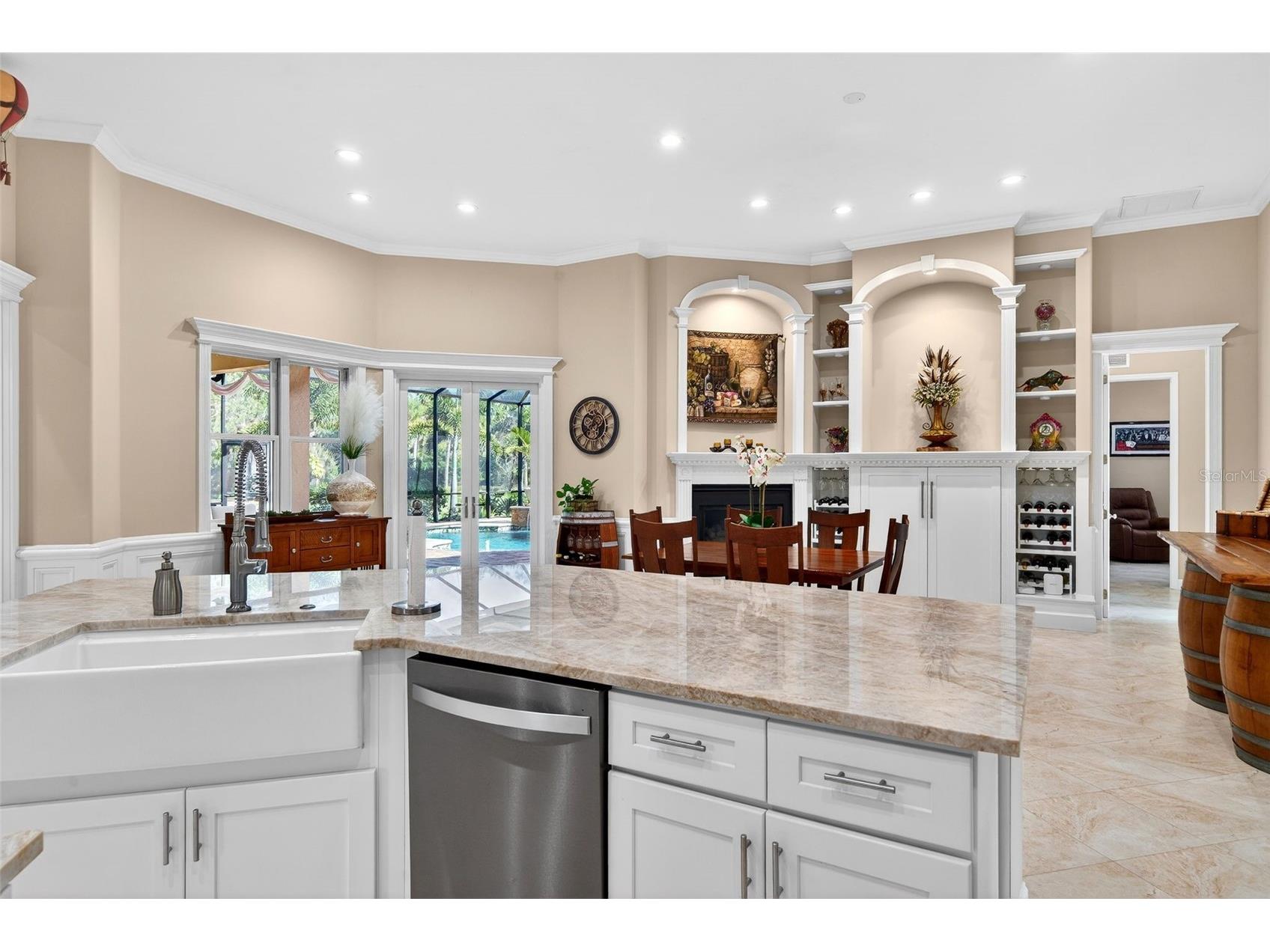 6677 Mandarin Road Sarasota FL 34238 A4675418 image11