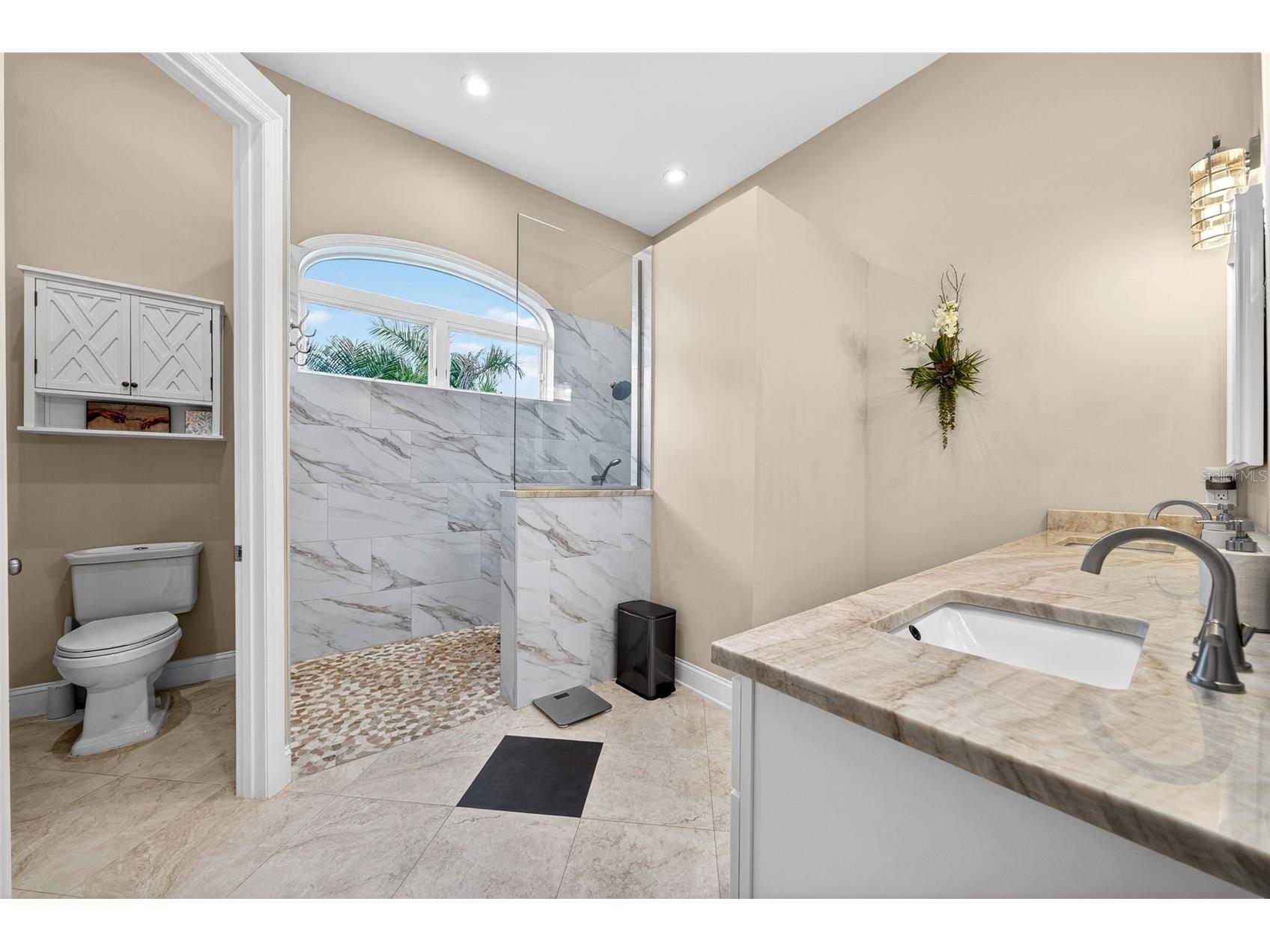 6677 Mandarin Road Sarasota FL 34238 A4675418 image18