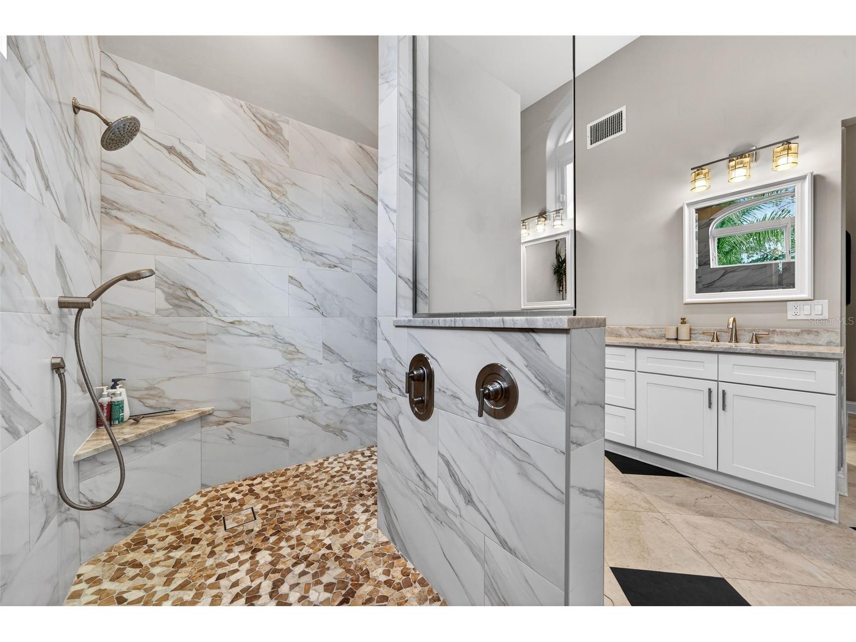 6677 Mandarin Road Sarasota FL 34238 A4675418 image20