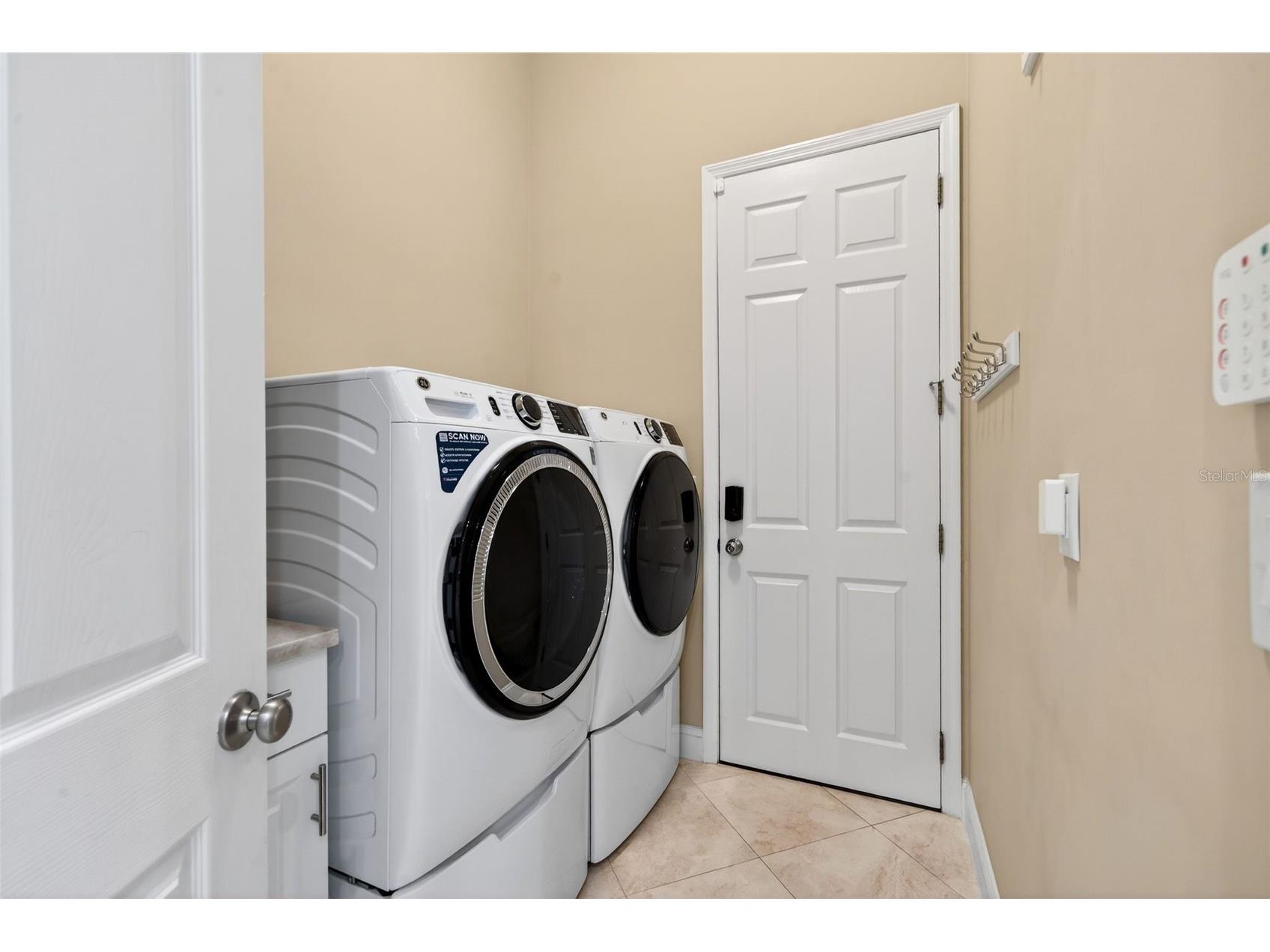 6677 Mandarin Road Sarasota FL 34238 A4675418 image29