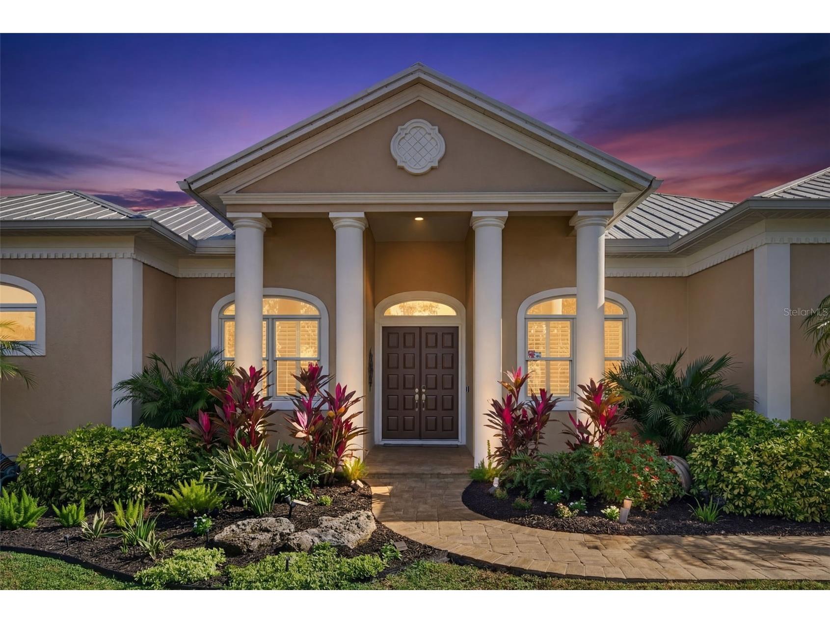 6677 Mandarin Road Sarasota FL 34238 A4675418 image4