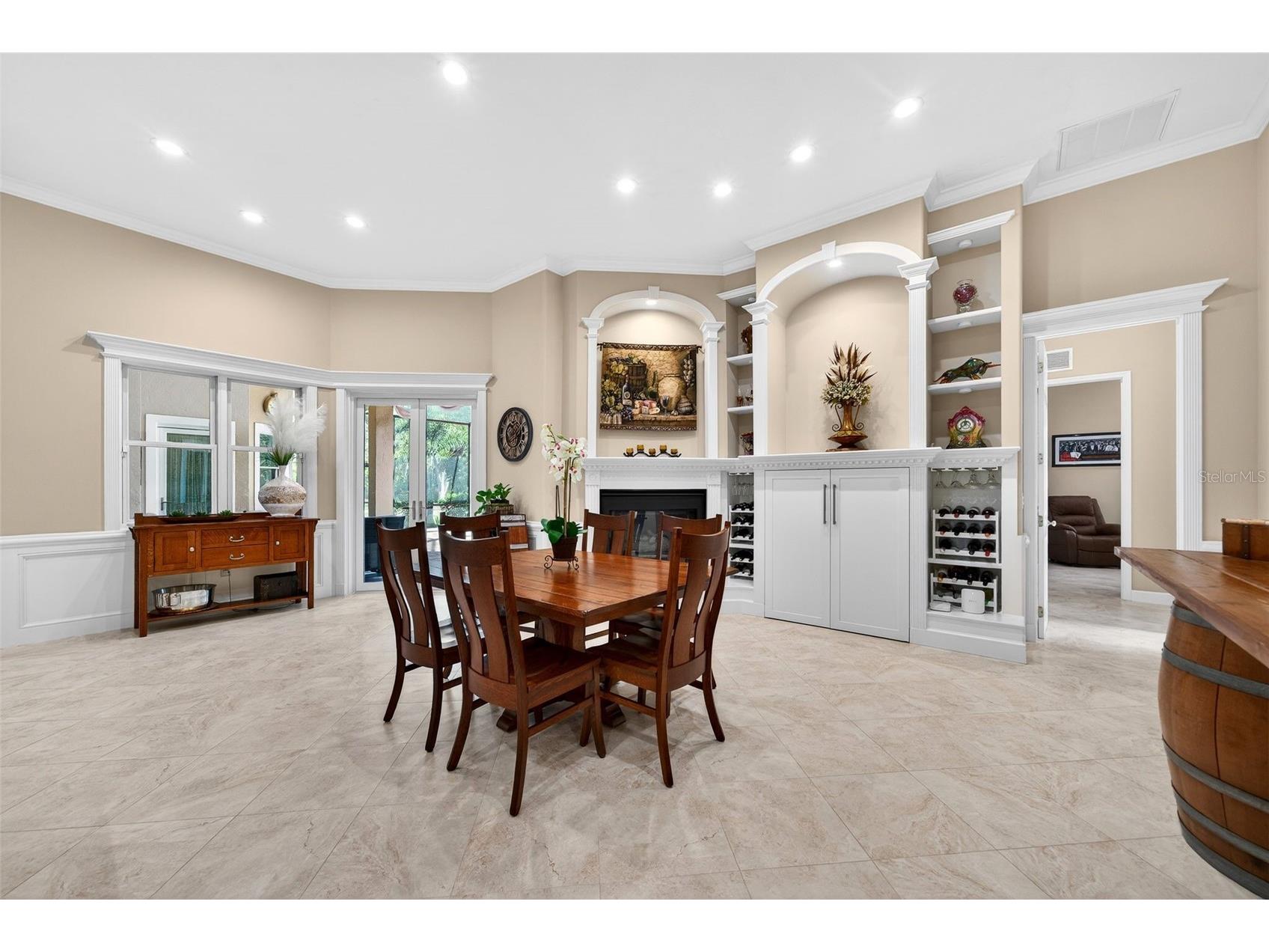6677 Mandarin Road Sarasota FL 34238 A4675418 image9