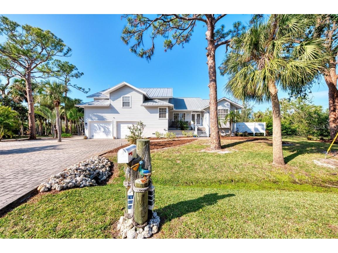 668 Alligator Drive Venice FL 34293 N6136503 image1