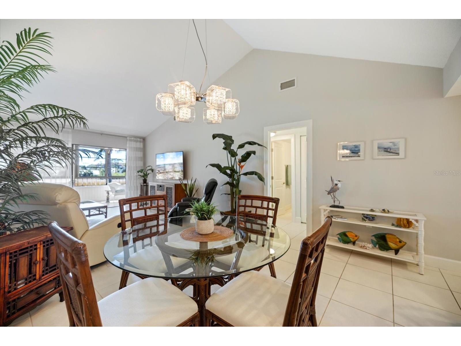 668 Bird Bay Circle #17 Venice FL 34285 N6142751 image7