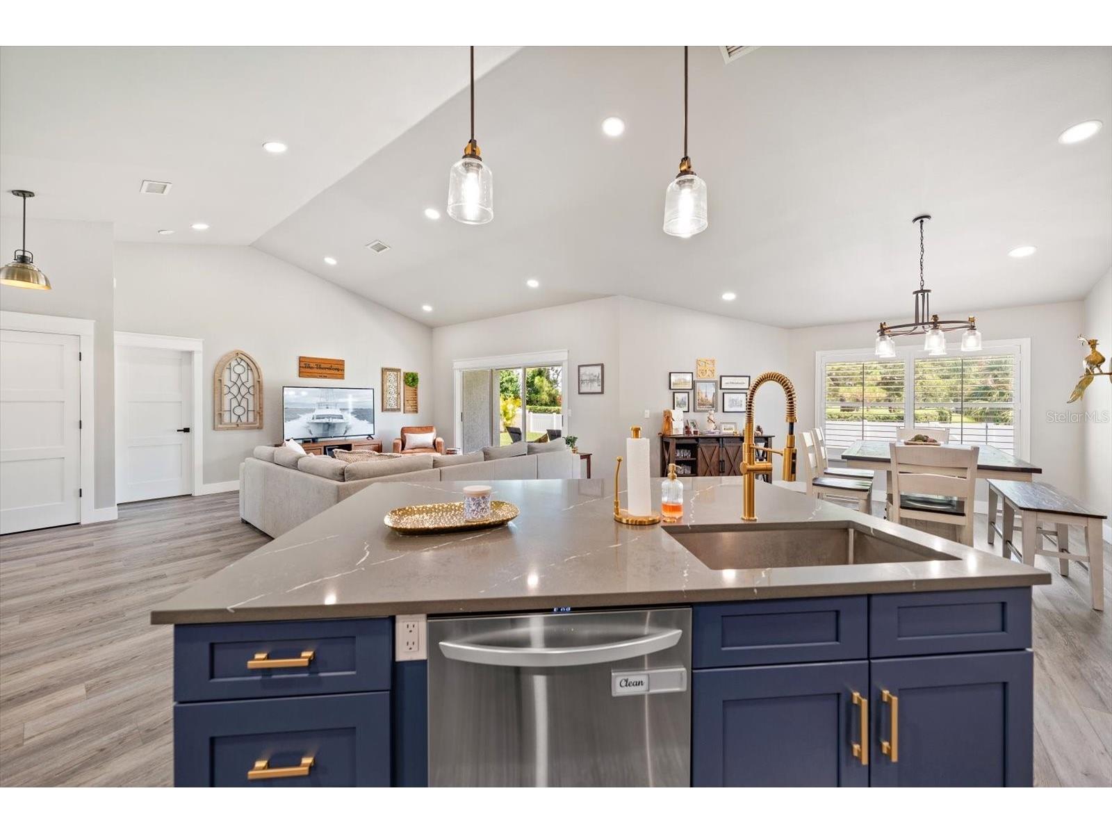 668 Mehlenbacher Road Belleair FL 33756 TB8527459 image11