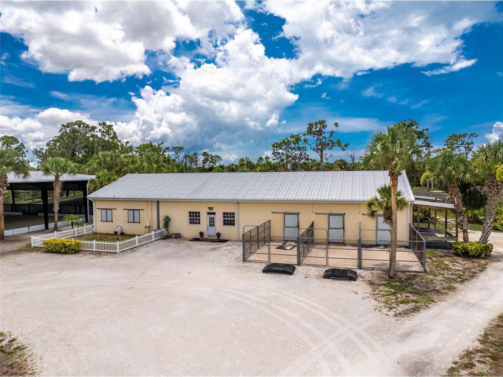 668 Palomino Trail Englewood FL 34223 D6147973 image5