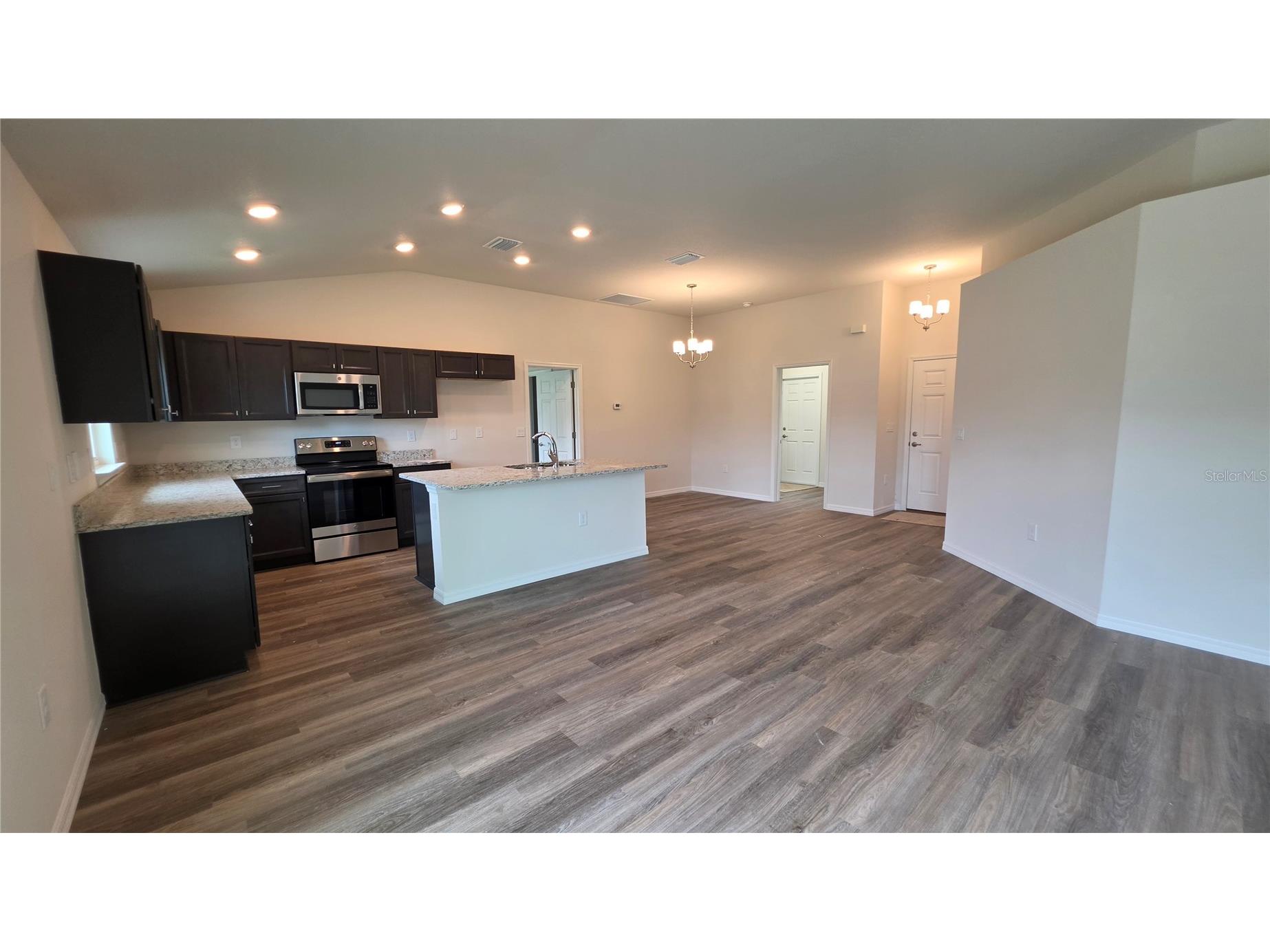 668 W Walkertown Drive Citrus Springs FL 34434 OM723627 image4
