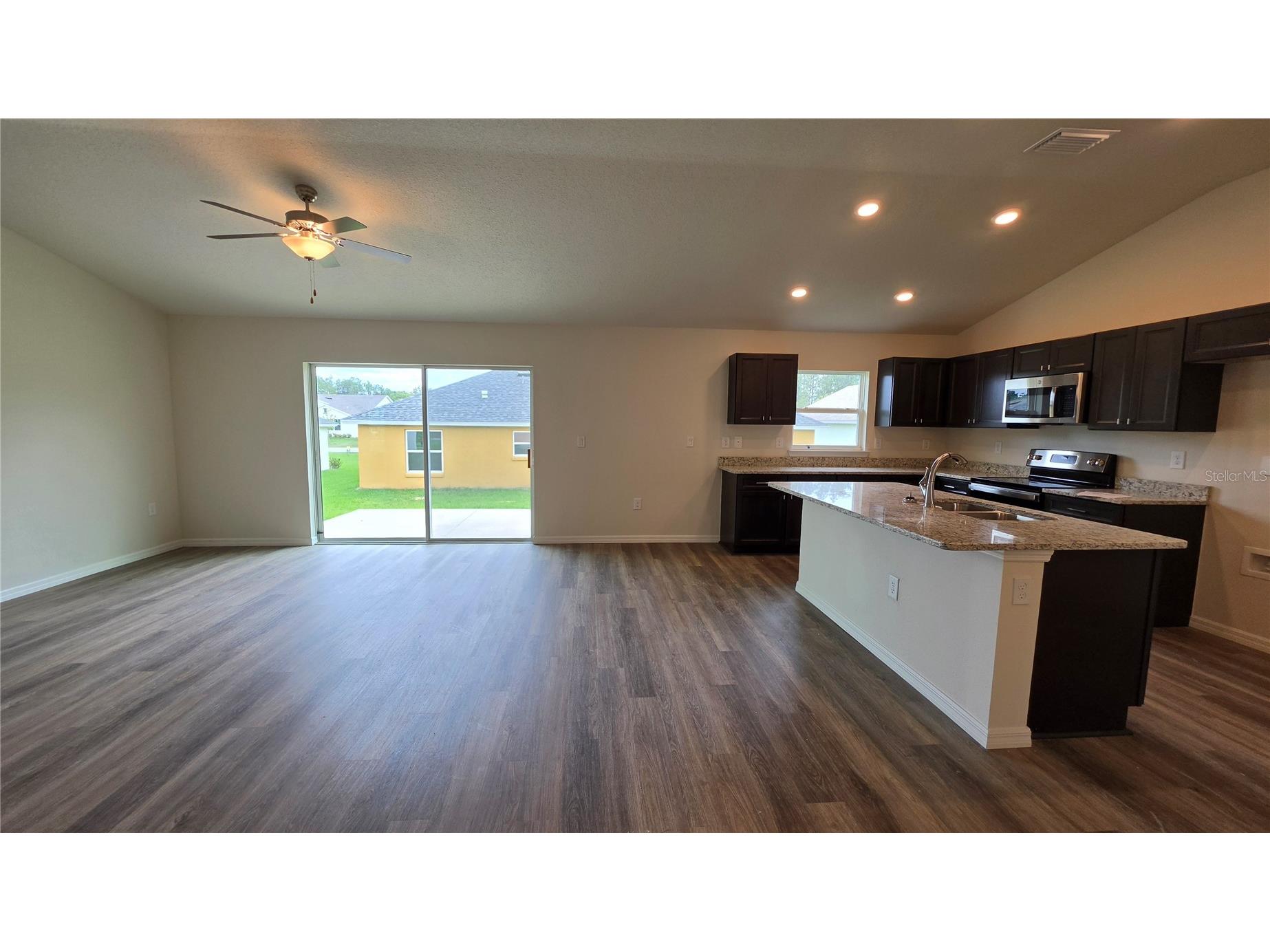 668 W Walkertown Drive Citrus Springs FL 34434 OM723627 image5