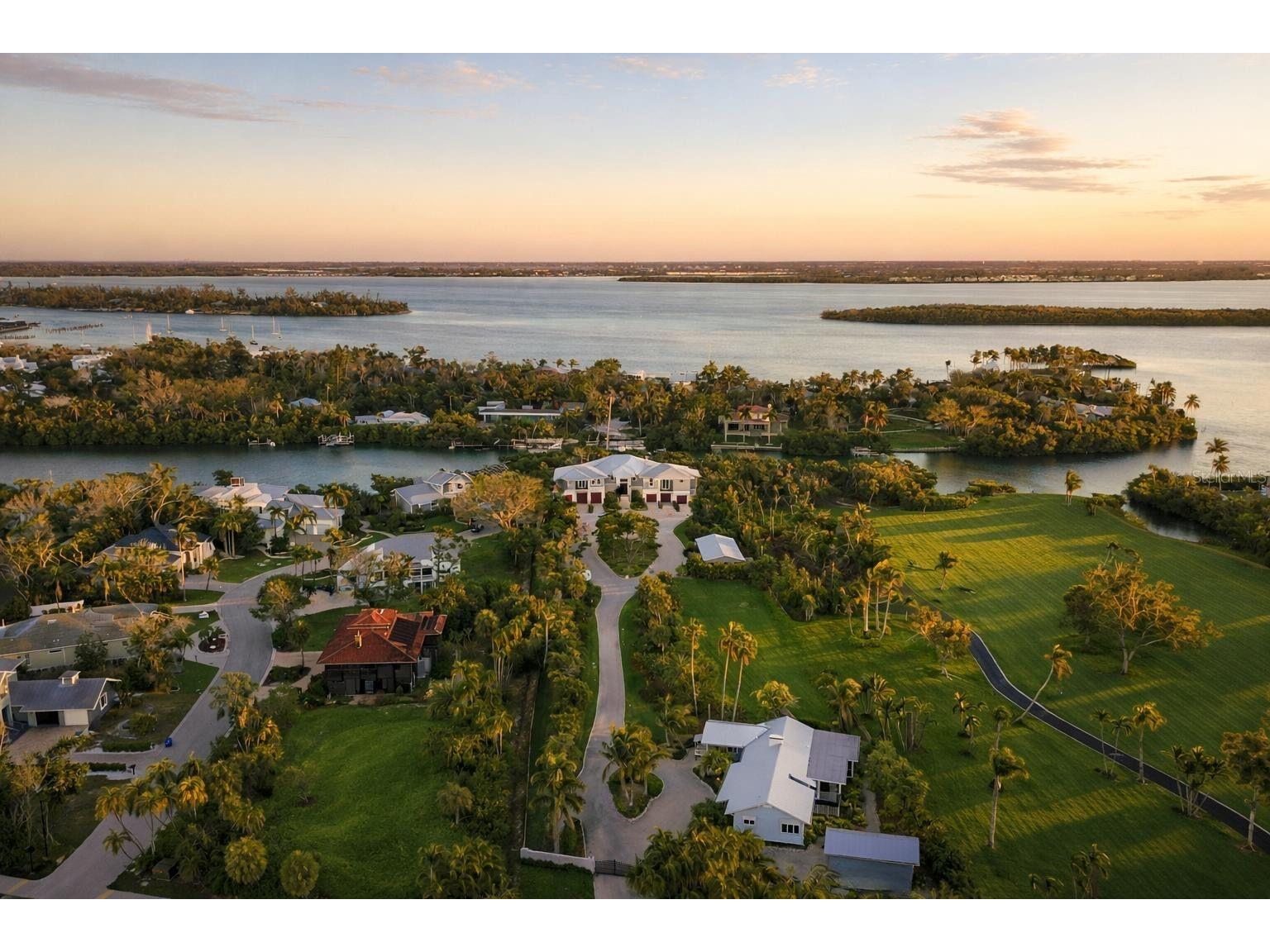 6680 Gulf Of Mexico Drive Longboat Key FL 34228 A4682193 image1
