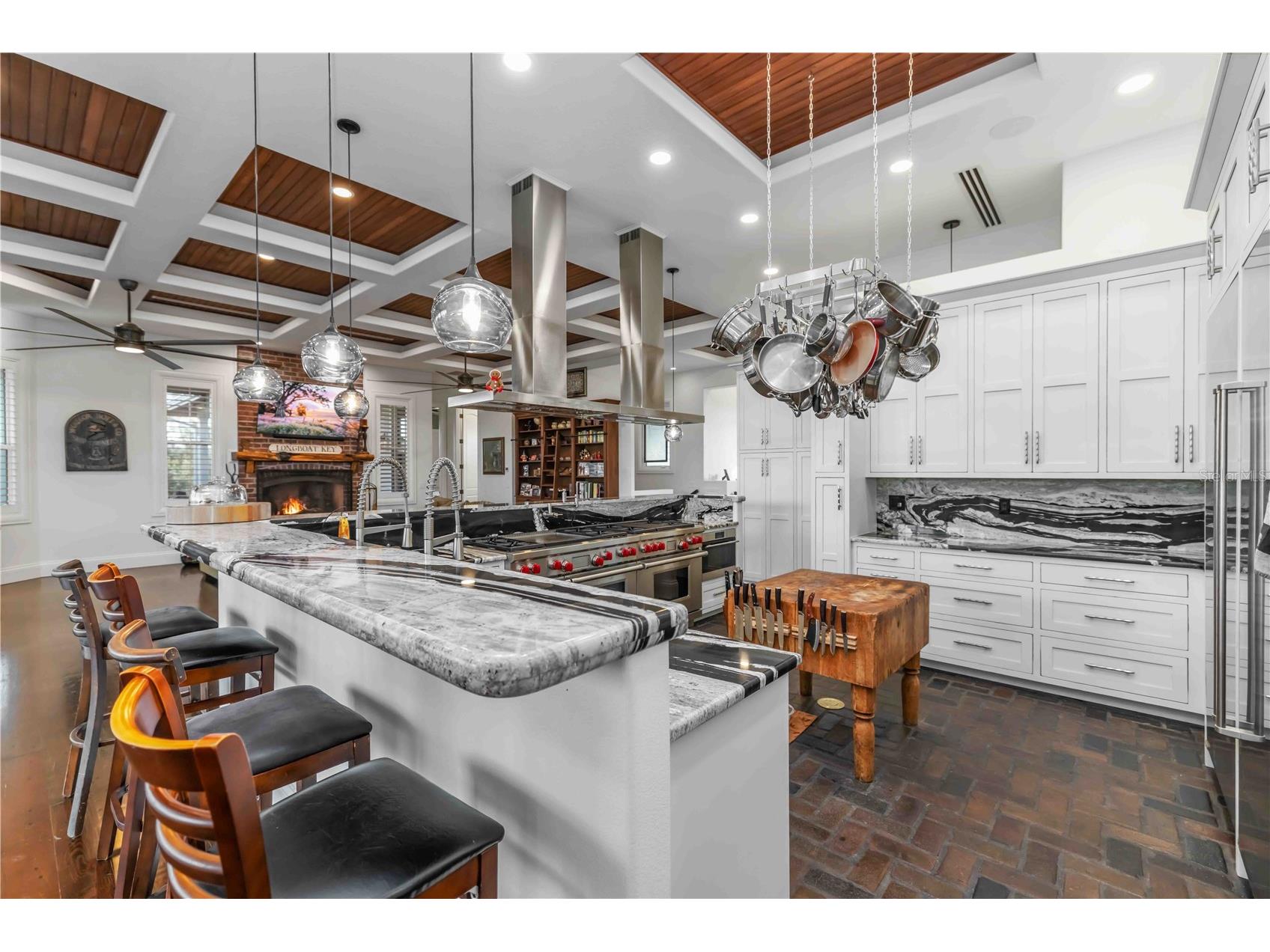 6680 Gulf Of Mexico Drive Longboat Key FL 34228 A4682193 image20