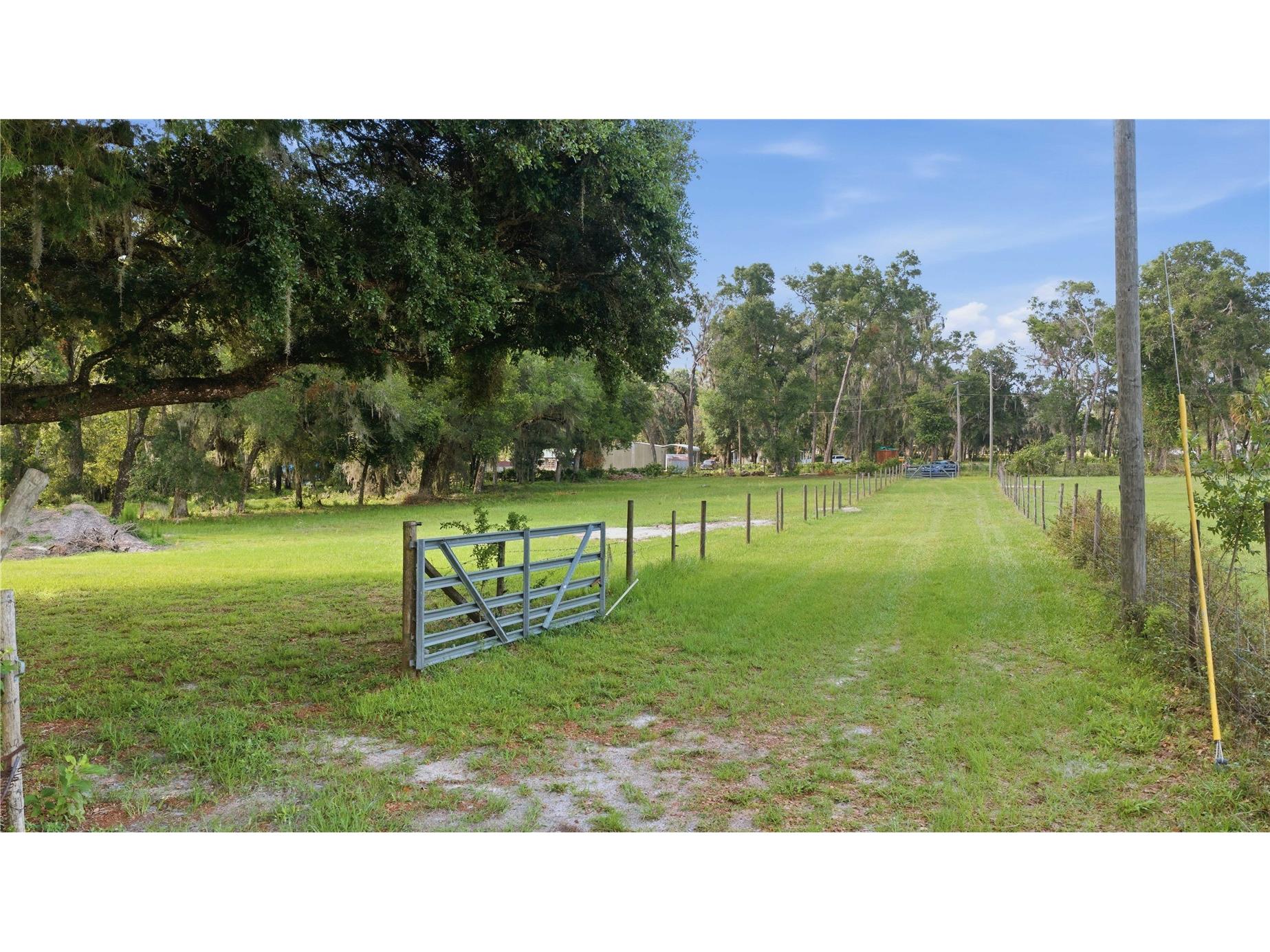 6681 Cr 665 Bushnell FL 33513 OM725347 image23