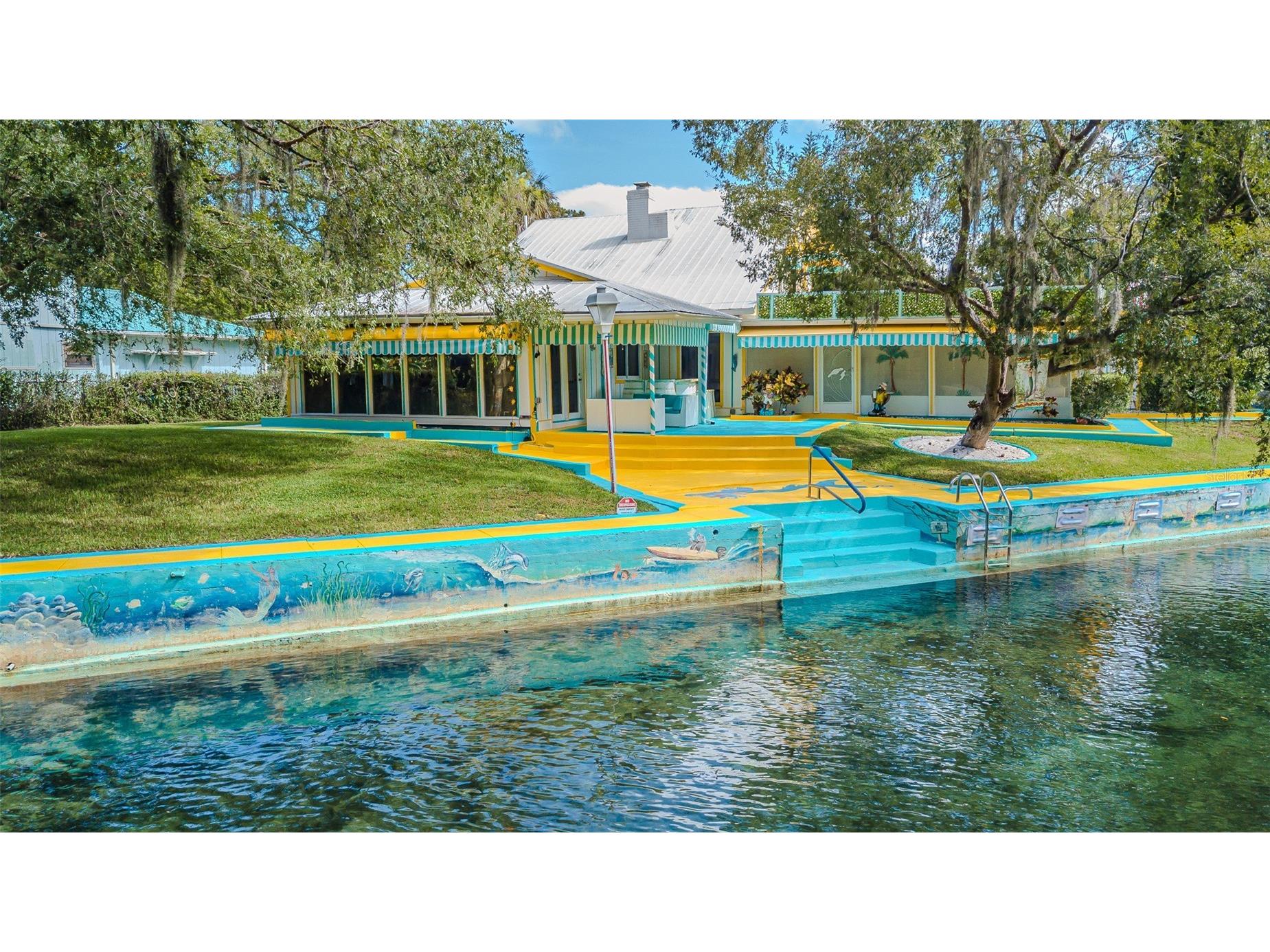 6682 W Richard Drive Weeki Wachee FL 34607 - WEEKI WACHEE RIVER W7876926 image1