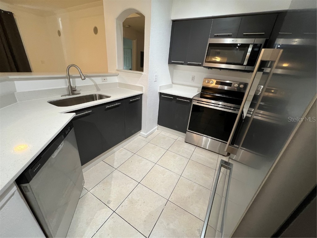 6685 Queens Borough Avenue #101 Orlando FL 32835 O6328292 image4