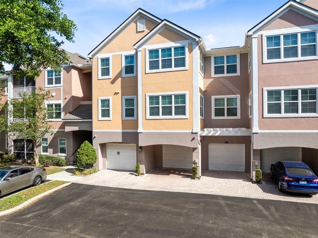 6685 Queens Borough Avenue #202 Orlando FL 32835 - TURKEY LAKE O6296973 image1