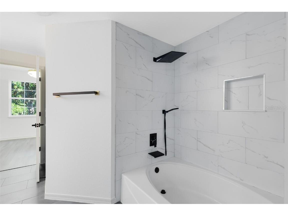 6685 Queens Borough Avenue #202 Orlando FL 32835 - TURKEY LAKE O6296973 image15