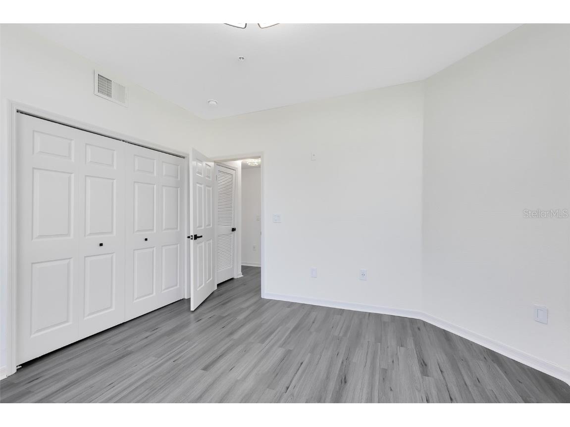 6685 Queens Borough Avenue #202 Orlando FL 32835 - TURKEY LAKE O6296973 image23