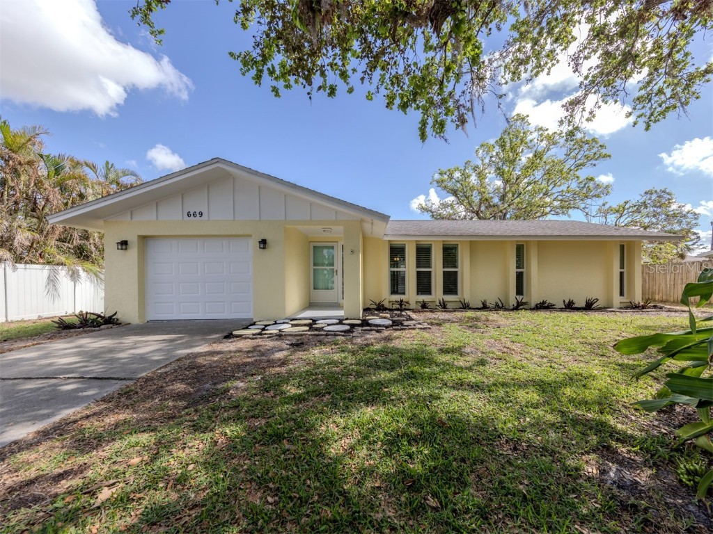 669 Alligator Drive Venice FL 34293 N6135558 image1