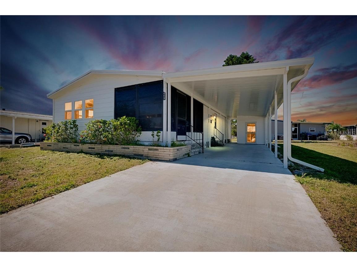 669 Alvarado North Port FL 34287 N6137904 image1