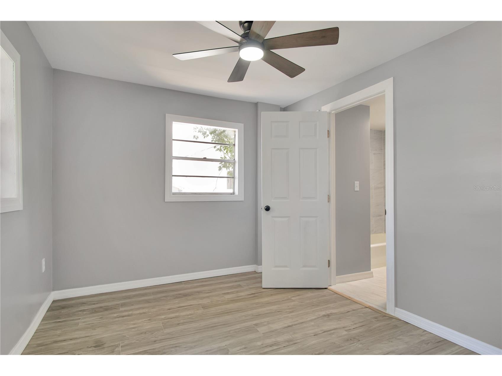 669 Avenue B NW #10 Winter Haven FL 33881 P4938794 image9