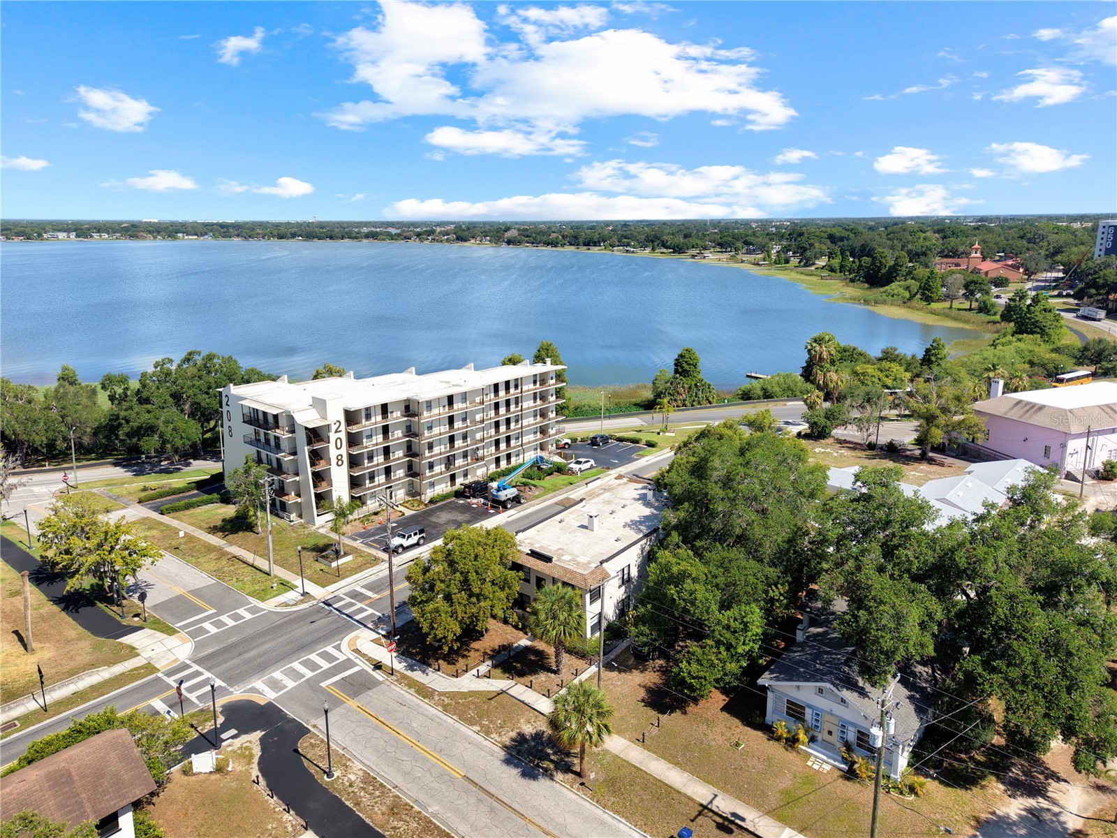 669 Avenue B NW #4 Winter Haven FL 33881 P4938795 image2