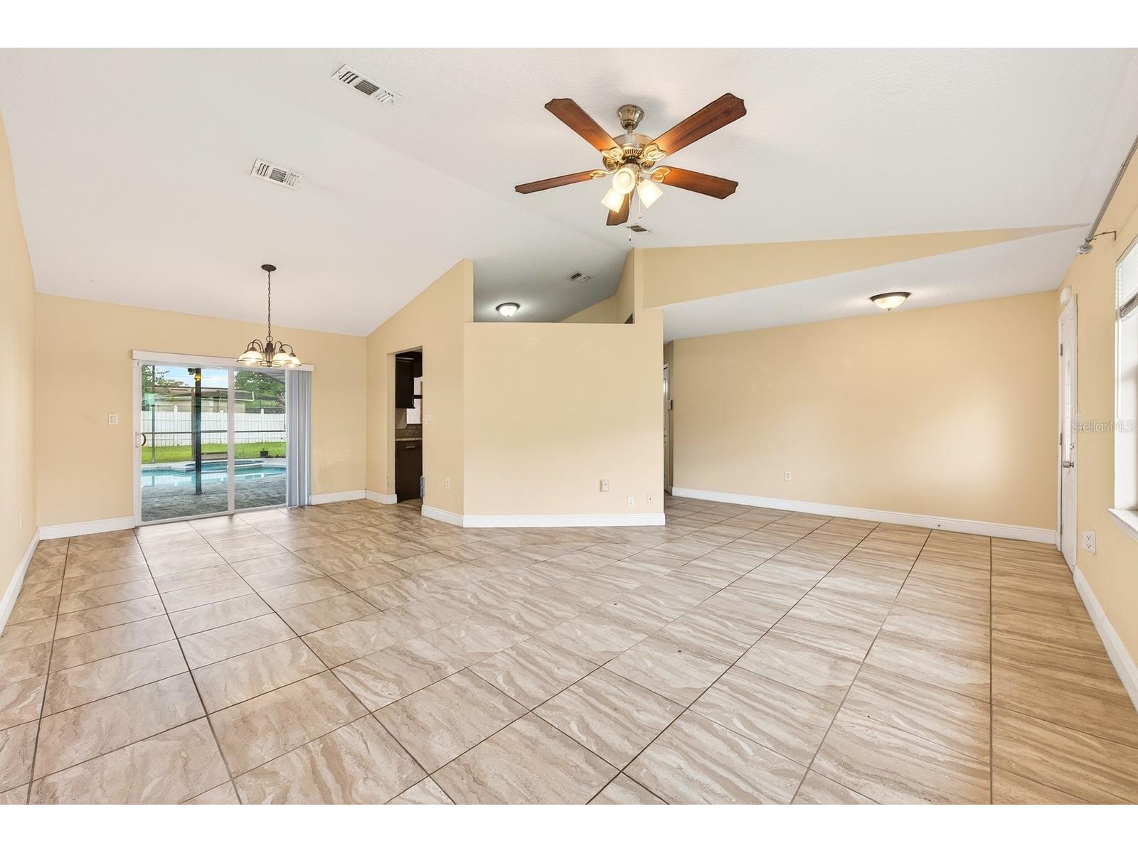 669 Deauville Court Kissimmee FL 34758 O6401279 image4
