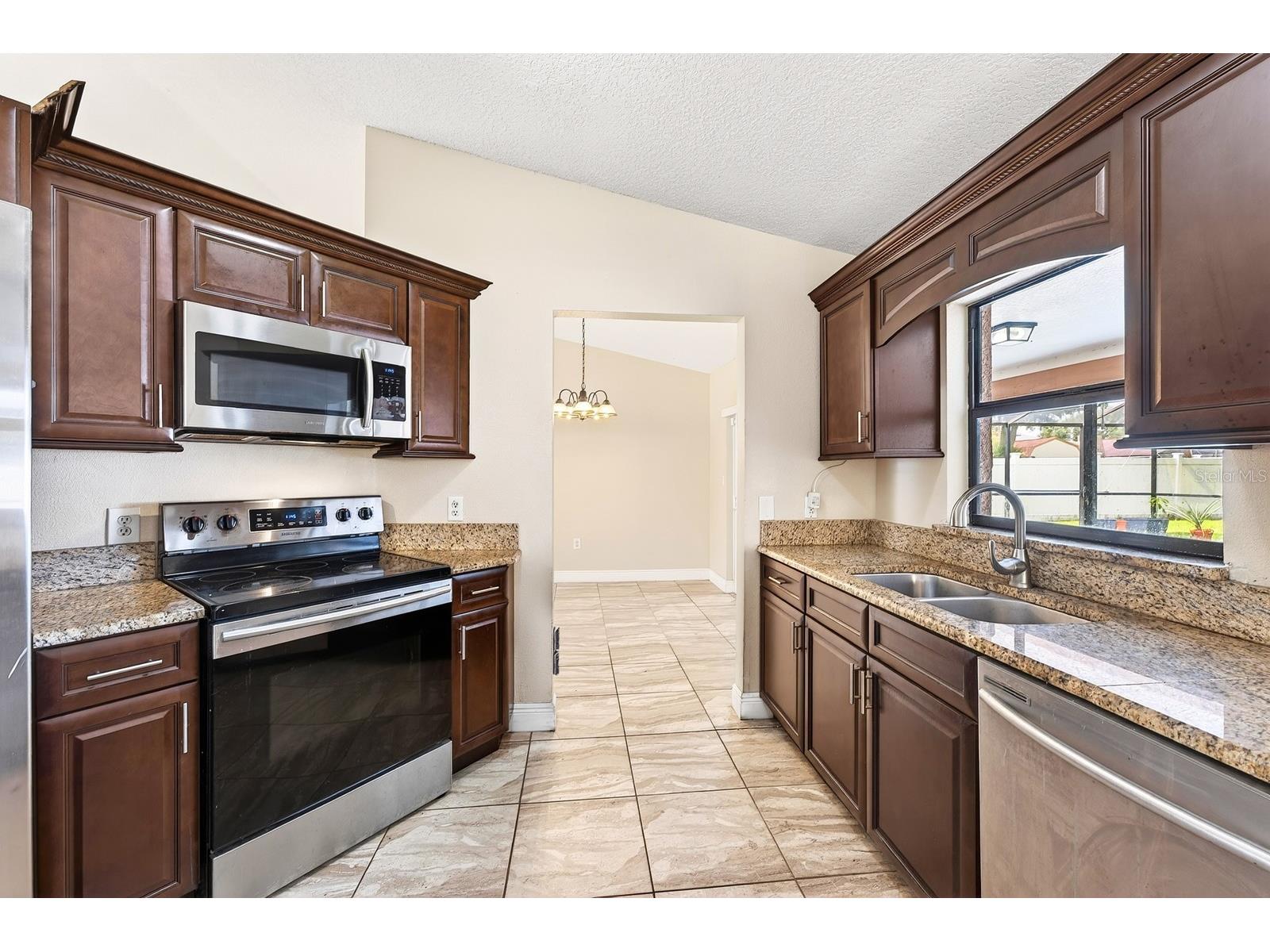 669 Deauville Court Kissimmee FL 34758 O6401279 image7