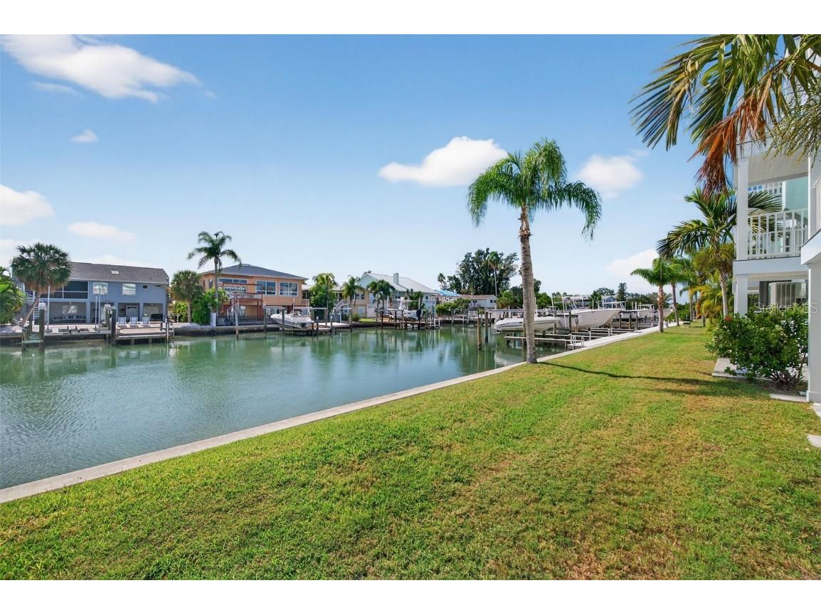 669 Garland Circle Indian Rocks Beach FL 33785 TB8446424 image34