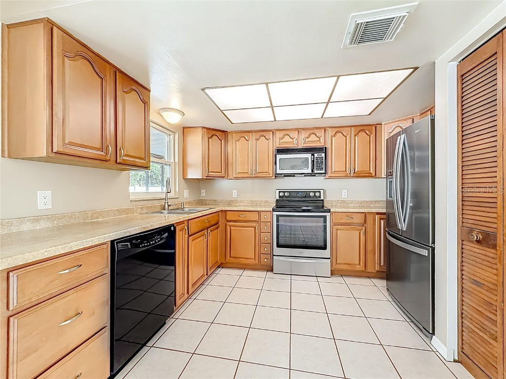 669 Milan Drive Kissimmee FL 34758 G5102028 image5